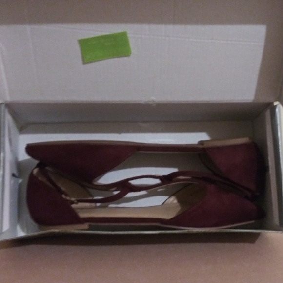 Ankle strapped flats - Picture 6 of 8